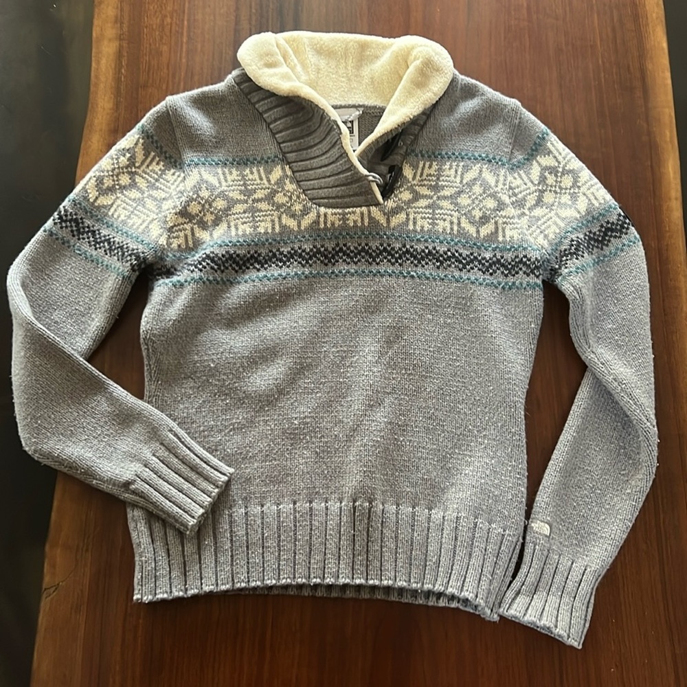North Face Sweater Cardigan